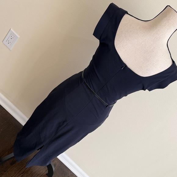 Black Halo Classic Jackie O Navy Blue Sheath Dress Size 2 - Picture 10 of 12